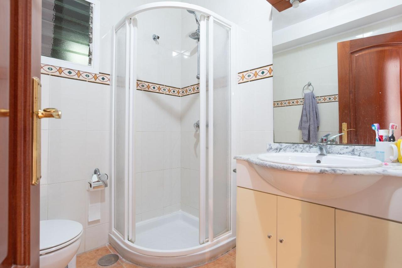 דירות מאלגה Sunny Harbor House מראה חיצוני תמונה