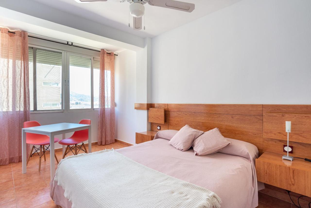 דירות מאלגה Sunny Harbor House מראה חיצוני תמונה